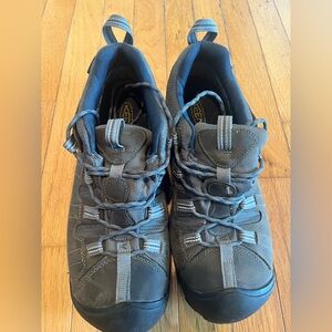 Keen Gray Athletic Shoes Rugged Design Sturdy Construction